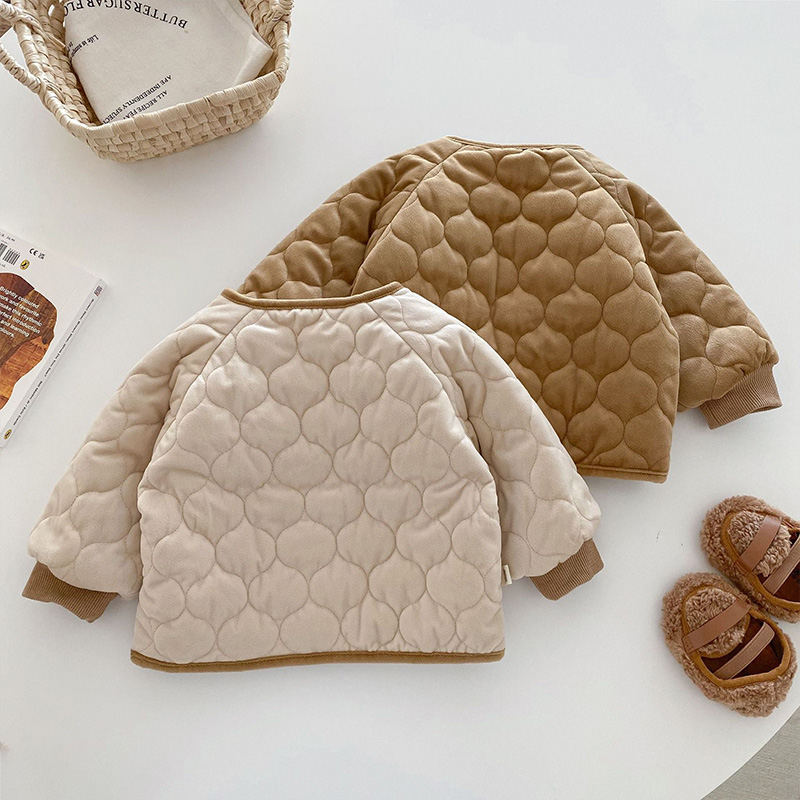 ملابس شتوية كورية للأطفال لعام - مراجعة Baby Clothing Winter وسعره